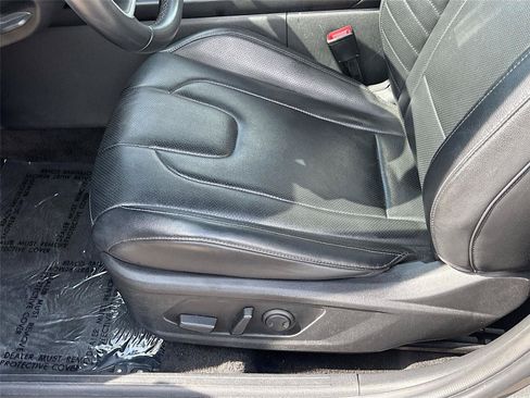 Used 2024 Hyundai Elantra Limited FWD image 20