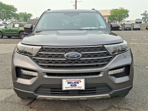 Certified 2023 Ford Explorer XLT w/ Equipment Group 202A AWD/4WD image 35