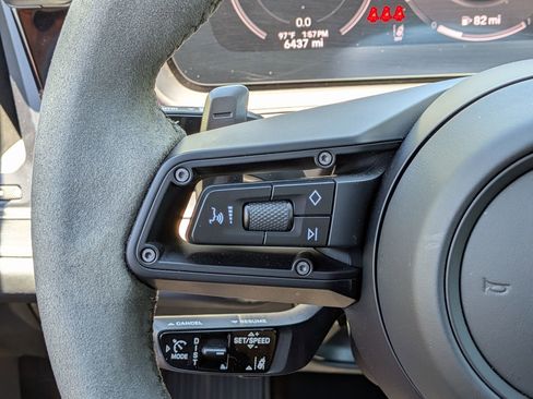Certified 2025 Porsche Cayenne GTS AWD/4WD image 9
