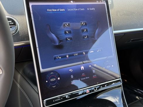New 2025 Mercedes-Benz S 580 4MATIC Sedan image 22