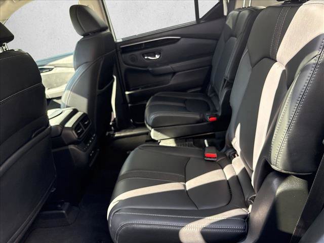 Certified 2025 Honda Pilot EX-L image 14