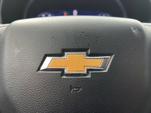 Used 2023 Chevrolet Suburban Premier AWD/4WD image 29