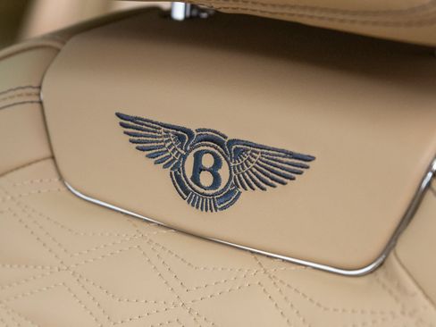 New 2026 Bentley Flying Spur Plug-In Hybrid AWD/4WD image 18