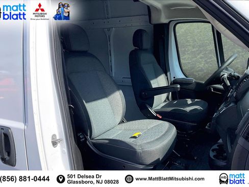 Used 2025 RAM ProMaster 2500 w/ Convenience Group image 8