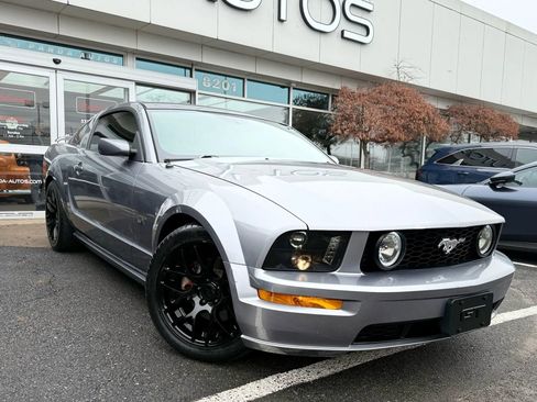 Used 2006 Ford Mustang GT image 1