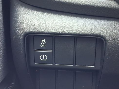 Used 2019 Honda CR-V LX image 29