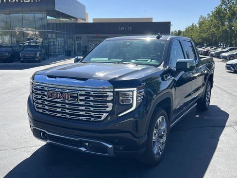 Used 2024 GMC Sierra 1500 Denali AWD/4WD image 2