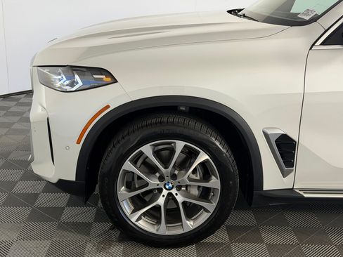 Certified 2024 BMW X5 sDrive40i w/ Premium Package image 11