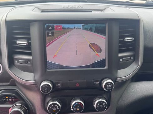 Used 2024 RAM 2500 Tradesman w/ Chrome Appearance Group image 29