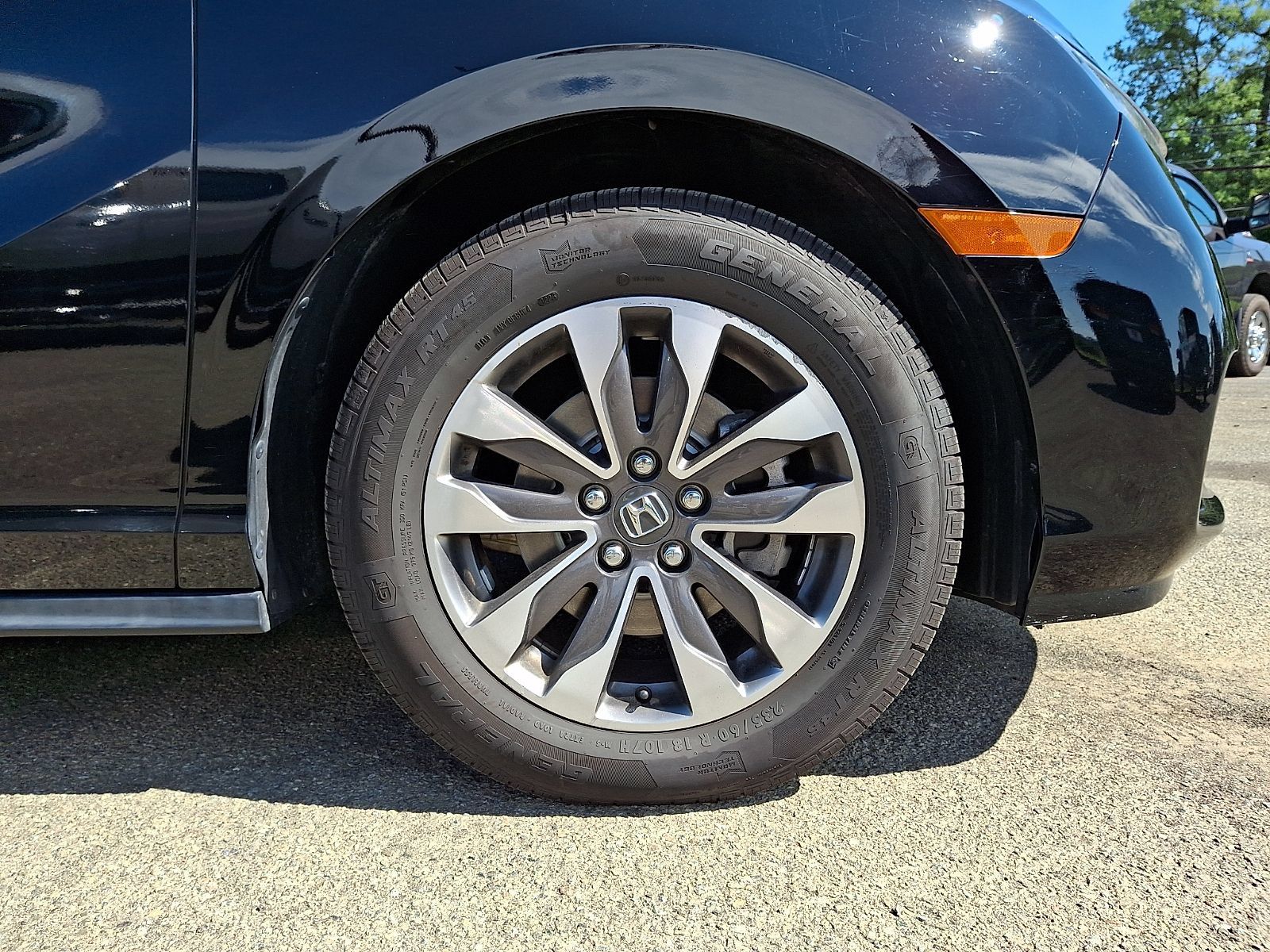 Used 2021 Honda Odyssey EX-L image 9