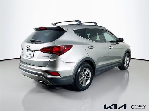 Used 2018 Hyundai Santa Fe Sport w/ 2.4L Tech Package 04 FWD image 5