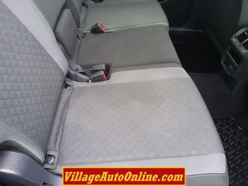 Used 2019 Volkswagen Tiguan S image 35