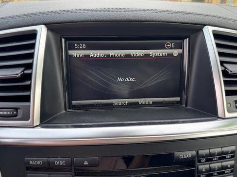 Used 2015 Mercedes-Benz GL 450 4MATIC image 62