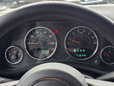 Used 2018 Jeep Wrangler Unlimited Sport S image 19