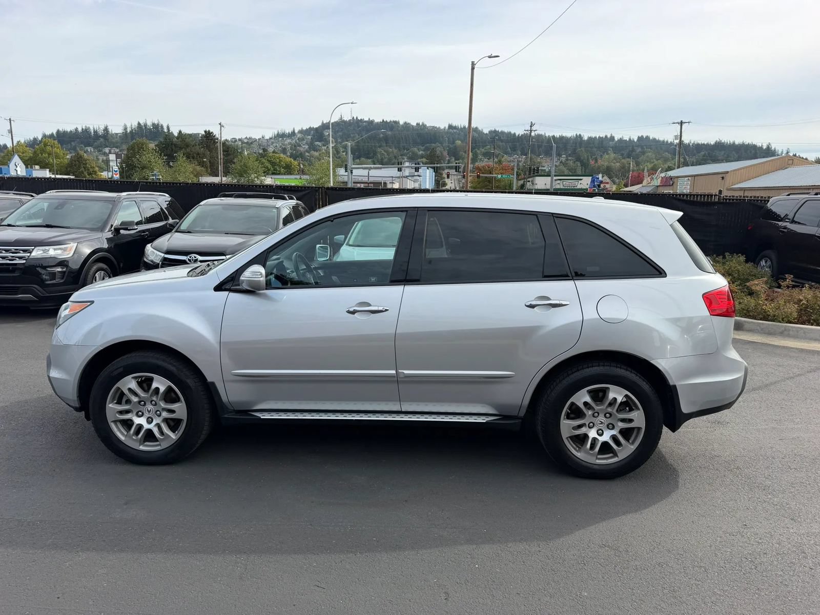 Used 2008 Acura MDX w/ Technology Package AWD/4WD image 7