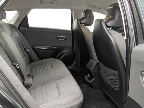 Used 2025 Kia K4 EX FWD image 19
