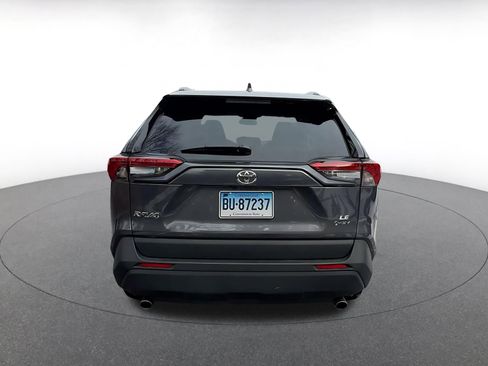 Used 2025 Toyota RAV4 LE image 9
