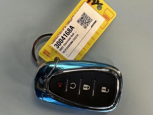 Used 2022 Chevrolet Bolt LT w/ Infotainment Package image 44