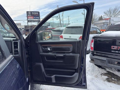 Used 2016 RAM 1500 Laramie w/ Convenience Group image 12