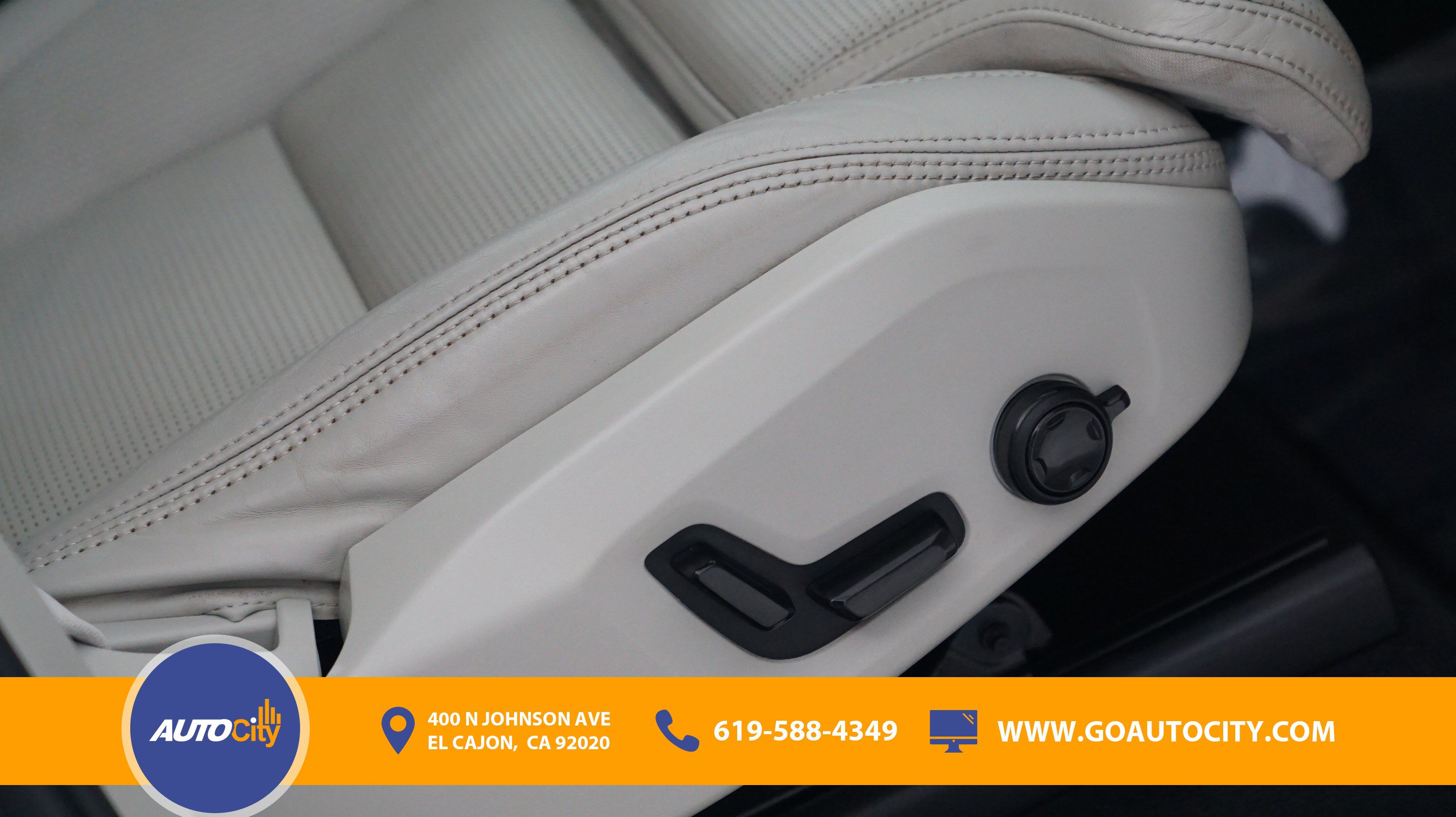Used 2022 Volvo XC90 T8 Inscription w/ Advanced Package AWD/4WD image 17