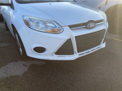 Used 2013 Ford Focus SE FWD image 4