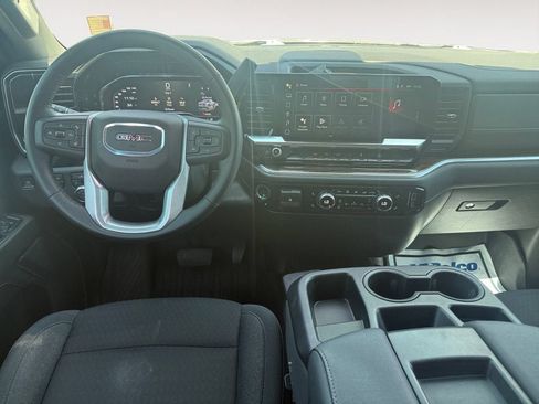 Certified 2024 GMC Sierra 1500 Elevation AWD/4WD image 10