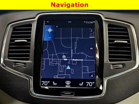 Used 2021 Volvo XC90 T6 Momentum image 18