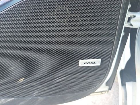 Used 2024 Buick Enclave Premium image 29