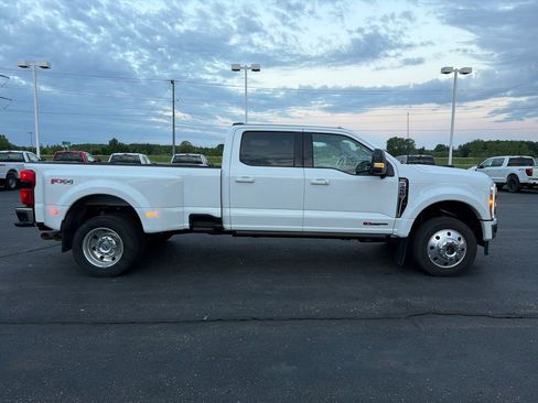 Used 2024 Ford F450 Lariat w/ Lariat Ultimate Package AWD/4WD image 6