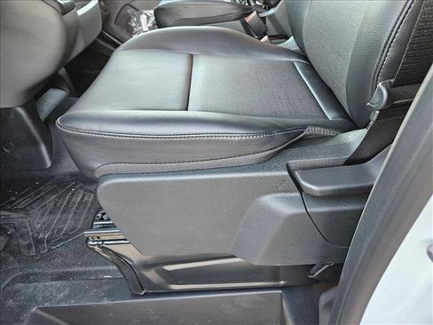 New 2026 Ford Transit 250 148 Medium Roof image 4
