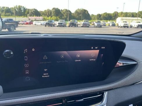 New 2025 Buick Envista Avenir image 12