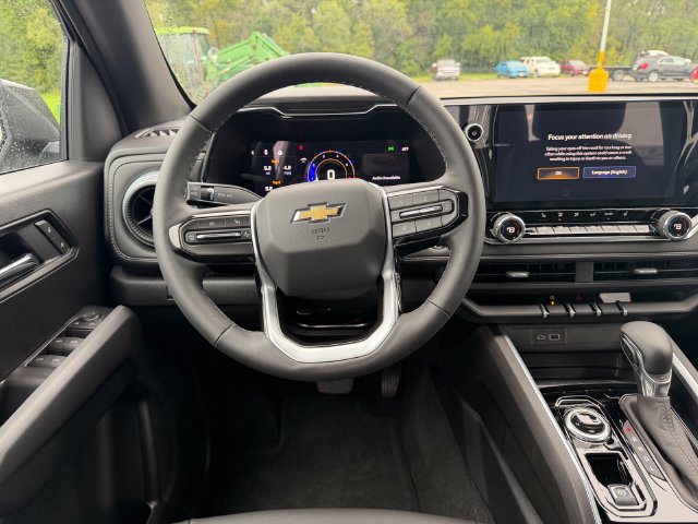 New 2026 Chevrolet Colorado LT w/ LT Convenience Package AWD/4WD image 17