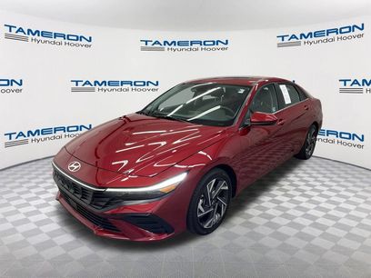 Used 2025 Hyundai Elantra SEL w/ Cargo Package