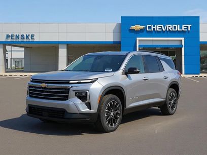 New 2026 Chevrolet Traverse LT w/ Sun and Wheel Package