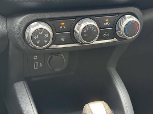 Used 2023 Nissan Kicks S FWD image 21