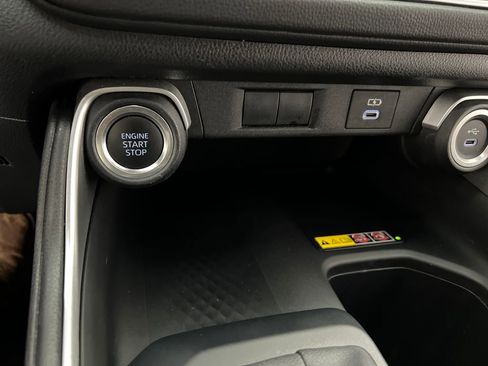 Used 2025 Toyota Grand Highlander AWD image 47