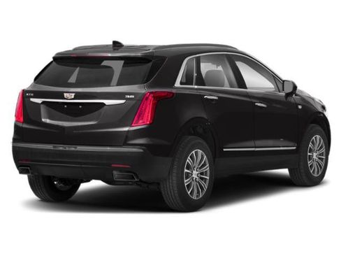 Used 2019 Cadillac XT5 Luxury w/ LPO, Radiant Package FWD image 2