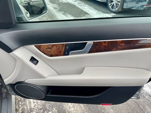 Used 2012 Mercedes-Benz C 300 4MATIC Sedan image 12
