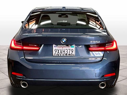 Used 2026 BMW 330i Sedan w/ Convenience Package RWD image 7