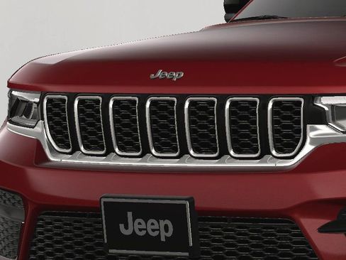 New 2025 Jeep Grand Cherokee Laredo X w/ Luxury Tech Group I image 15