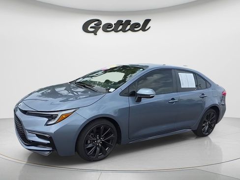 Used 2024 Toyota Corolla SE FWD image 1