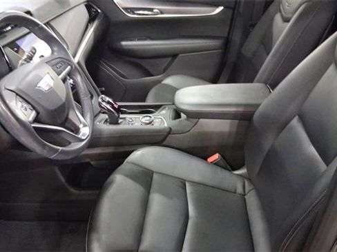 Used 2022 Cadillac XT6 Luxury image 9