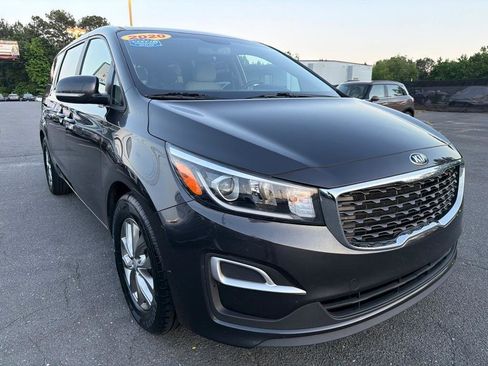 Used 2020 Kia Sedona LX FWD image 3