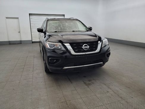 Used 2019 Nissan Pathfinder S AWD/4WD image 14