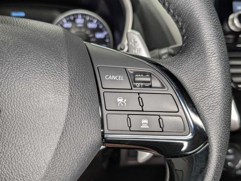 Used 2024 Mitsubishi Eclipse Cross SEL AWD/4WD image 34