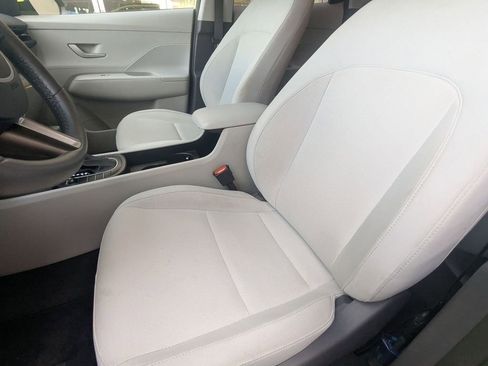 Used 2024 Hyundai Kona SEL FWD image 22
