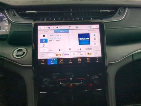 New 2025 Jeep Grand Cherokee L Limited image 16