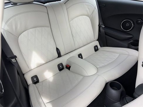 Used 2020 MINI Cooper S image 15