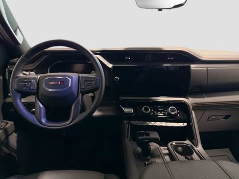 Used 2025 GMC Sierra 1500 AT4 w/ AT4 Premium Package AWD/4WD image 21