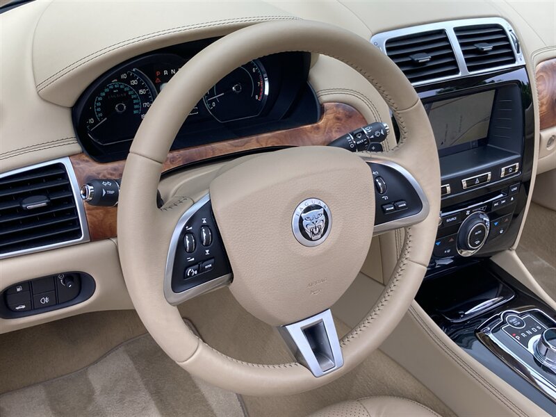 Used 2012 Jaguar XK Convertible RWD image 20